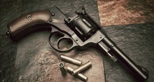 Nagant M1895 Gun Wallpaper