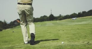 golf / golfer Wallpaper