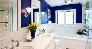 White blue bathroom Wallpapers
