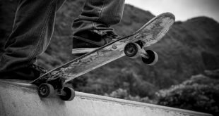 sport skateboard skateboarding fun outdoors hobby risk skate Wallpaper